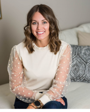 Portrait photo of Amy Copeland